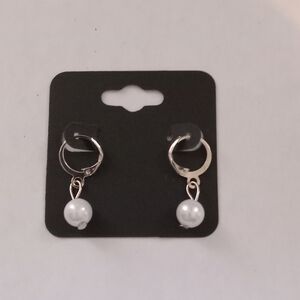 Elegant Silver Pearl Earrings